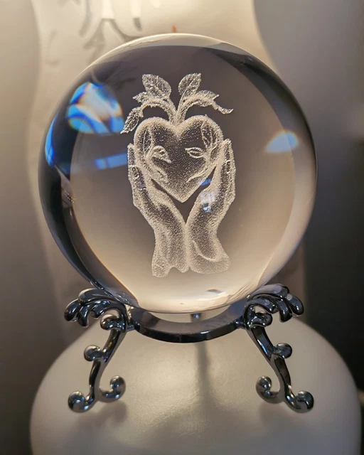 Lot De Deux Presses Papiers En Cristal De Baccarat  Prix Des Deux 07 Xv