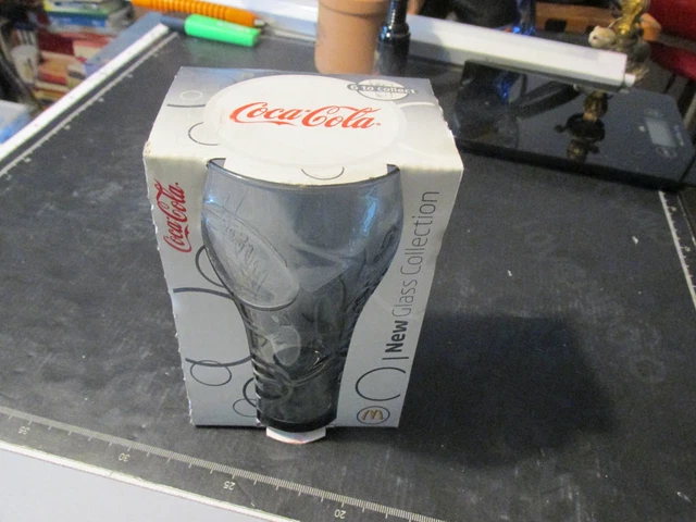 VERRE COCA COLA Mc Do Violet - Collection 2022 NEUF EUR 6,00 - FR