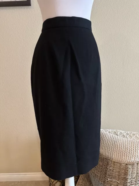 Norton McNaughton Skirt Size 14 BLACK 100% Wool Pencil Lined Slit