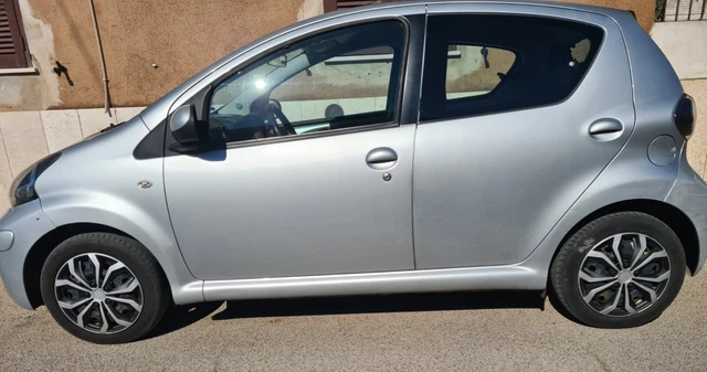 Automobile Toyota Aygo anno 2006. Full optional 90.000 km.