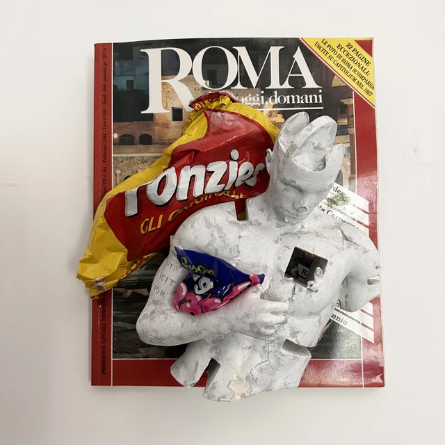 "Vacanze a Roma" installazione da parete di Andrea Giorgi pezzo unico
