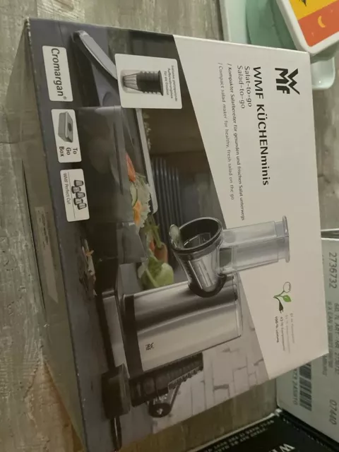 WMF KÜCHENminis Salat-to-go 150W Gemüseschneider mit 5 Schneideeinsätzen und Sal