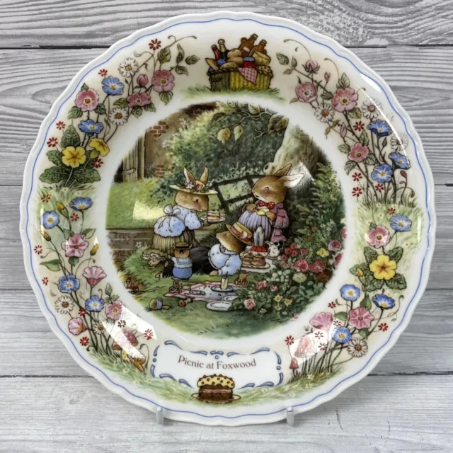 Vintage Wedgewood Foxwood Tales Collectors Plate Picnic At Foxwood PK