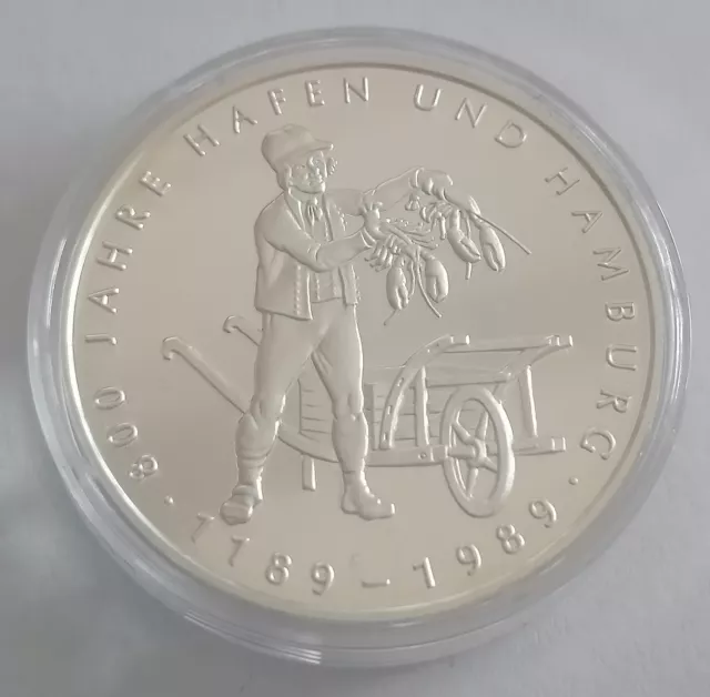 800 Jahre Hafen u. Hamburg  " Hummerverkäufer" Silbermedaille  999/1000 40 mm PP