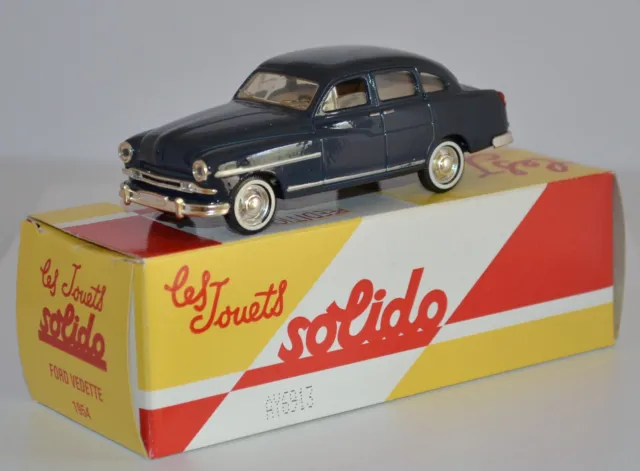 Ford Vedette 1954 Solido 1/43.