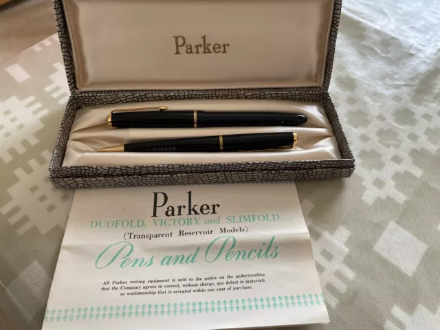 Parker Slimfold Pen and Pencil Set with Chalk Mark On Pen.