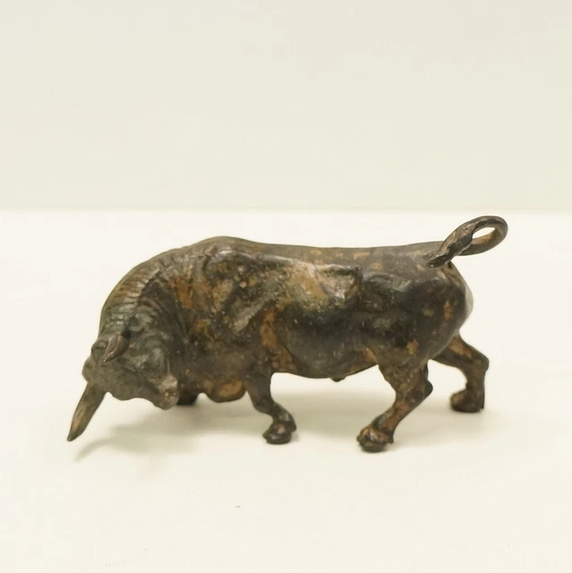 Estatua Tauro Fauna Toreo Art Deco Estilo Art Nouveau Estilo Bronce sólido