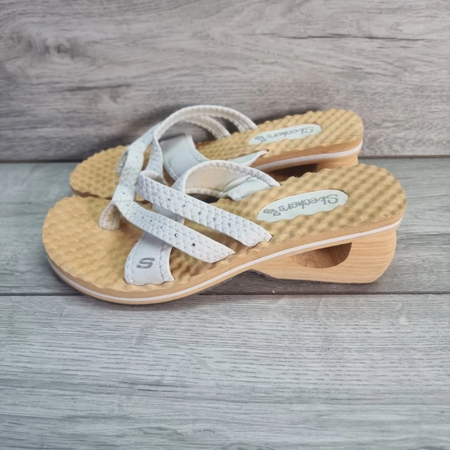 Skechers hot sale junkets sandals