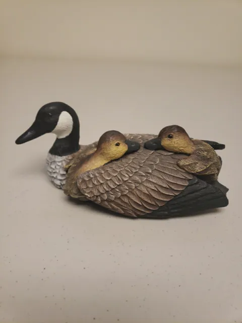 Heritage Decoys Artists J B Garton Miniature Canada Goose & Chicks Geese
