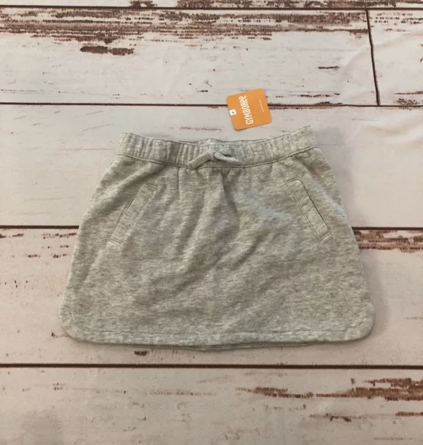 NWT Gymboree Girls Gray Skirt with Pockets SIze Small 5/6