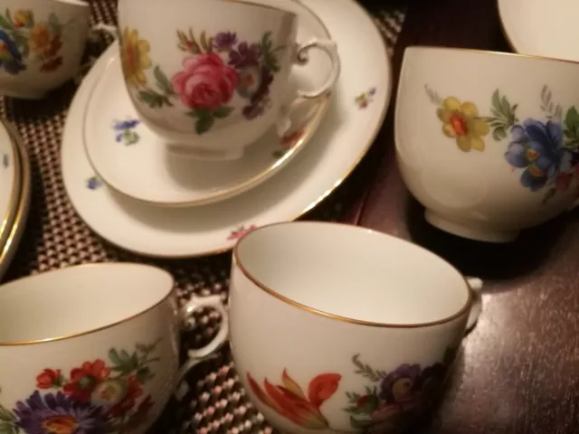 Fürstenberg "Bunte Blume" Kaffee- Tasse mit Untersetzter alte Serie