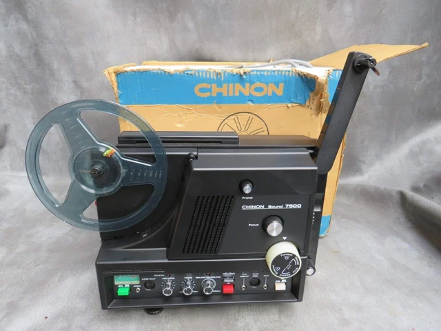 Un Proyector De Película De Cine De Sonido Chinon 7500 Super 8 De Buena Calidad En Caja *Sin Sonido*