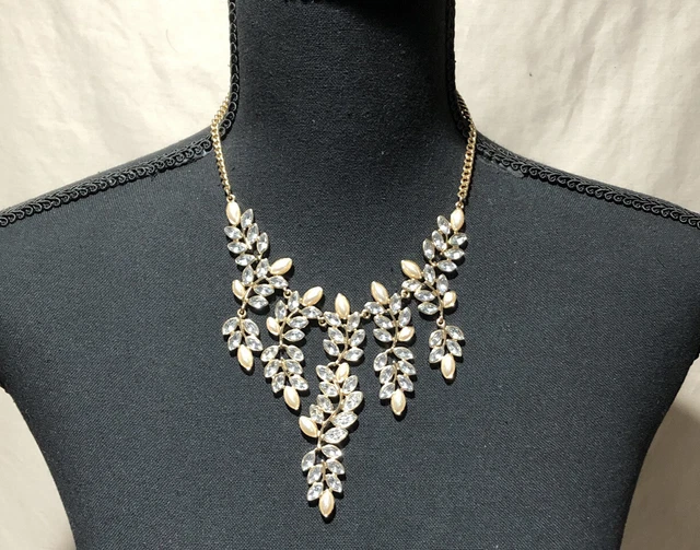 charming charlie gold tone necklace with rhinestone & Faux pearls Flowing Leaves