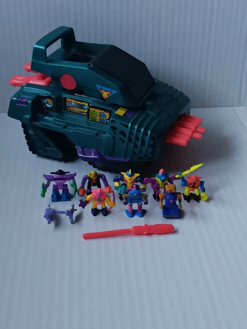 Vintage 1993 Galoob Micro Machines Z-BOTS Mini-Z KLASHINATOR Set With 8 Figures
