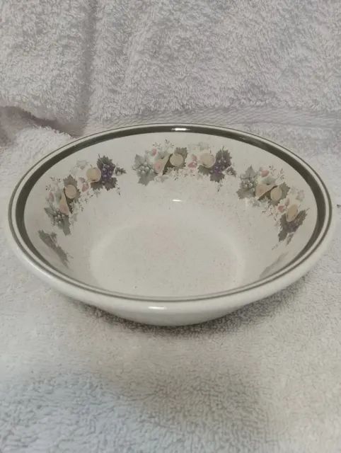 Royal Doulton Lambethware - Harvest Garland -  Bowls - Cereal/Soup/Dessert 16cm