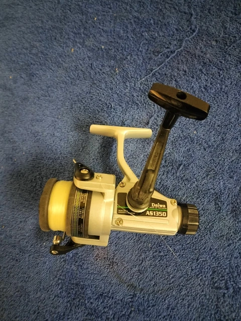 Moulinet Pêche Vintage Daiwa AS1350 - Roulements Arrière Graphite - Pour Pièces Ou Réparation