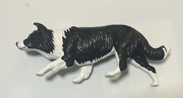 Retired Breyer Horse Companion Animal #1518 Black & White Border Collie Dog