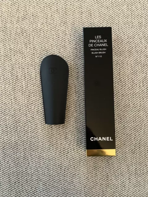 CHANEL LES PINCEAUX De Chanel Pinceau Blush Brush #4 Us Seller