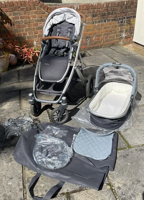 Uppababy Vista Buggy / Pushchair (Colour Is Gregory)