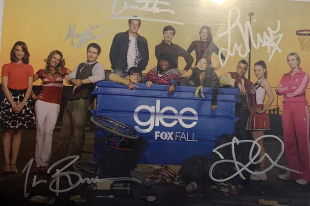 Glee Cast SIGNED Glee Cast SIGNED
