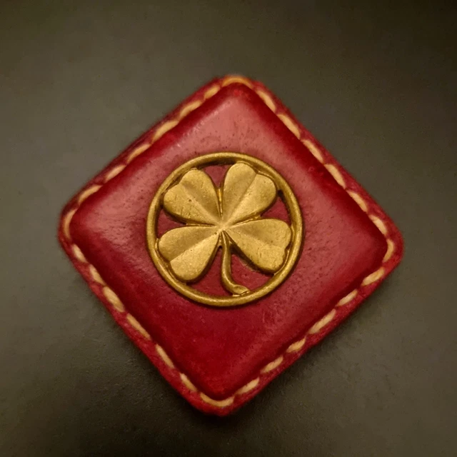 Broche Trèfle à 4 Feuilles Porte-bonheur - Métal Doré Avec Cristal Vert - Neuf Avec étiquettes