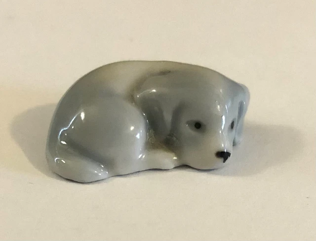 Vintage Porcelain Resting Beagle Hound Puppy Dog Gray And White Figurine Germany