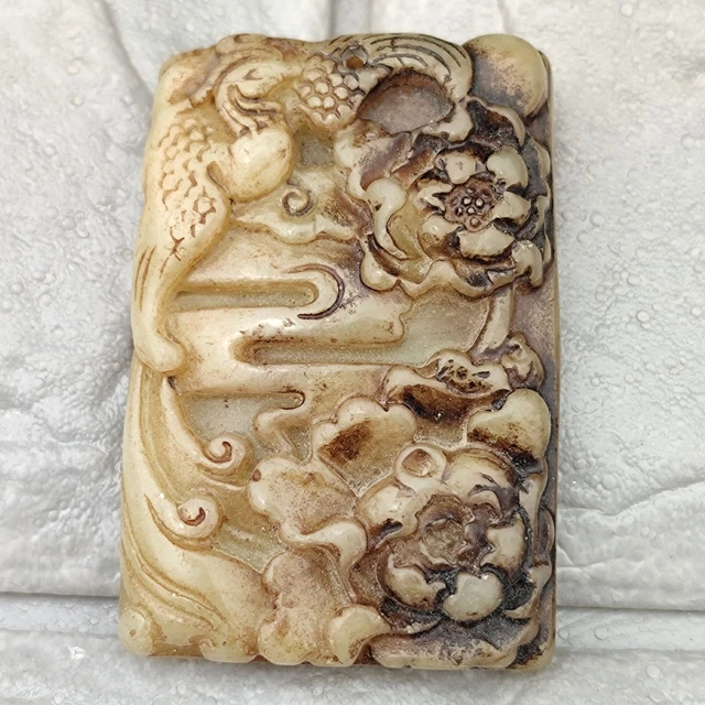 Old Chinese hand-carved natural jade pendant necklace antique collection T-12