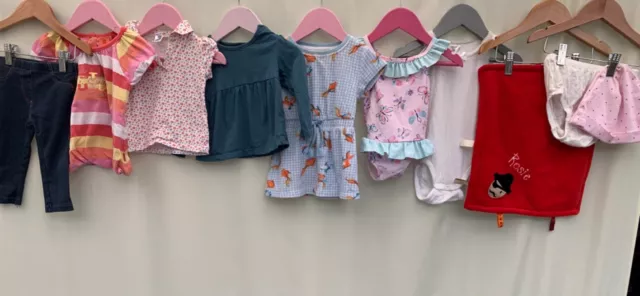 Girls bundle of clothes age 6-9 months Tu next baby gap