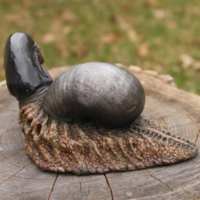 Snail Garden Statue Figurine Resin Animal Sculpture for Indoor Outdoor