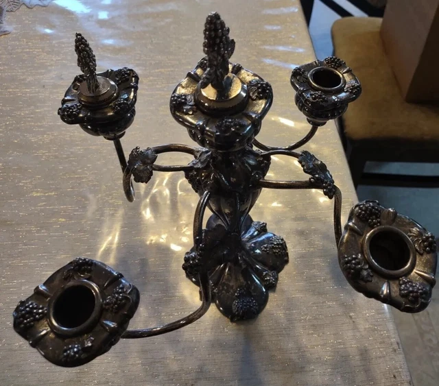 Antique Barbour Bros Quadruple Plate Grape Vine Art Nouveau Four Arm Candleabra
