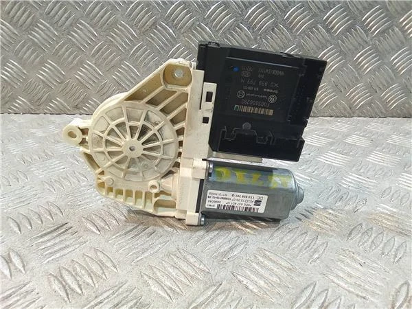 MOTORINO ALZAVETRO ANTERIORE SINISTRO Seat Altea (5P1)(03.2004->) 1.9 TDI BXE Ce