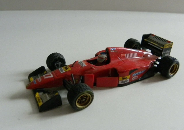Ferrari 412 T1 De Jean Alesi #27 1994 - Minichamps 1/18 - F1 - Modèle De Collection