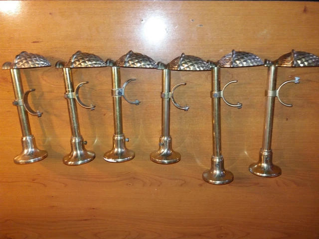 6 curtain rod doors. Very good state . Opportunity . Empire-style.