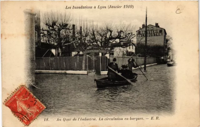 CPA AK LYON floods in LYON - Au Quai de l'Industre (470272)