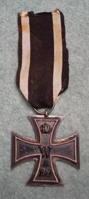 German WWI 2nd Class Iron Cross Medal Dated 1913-1914 Original Award-No Reserve