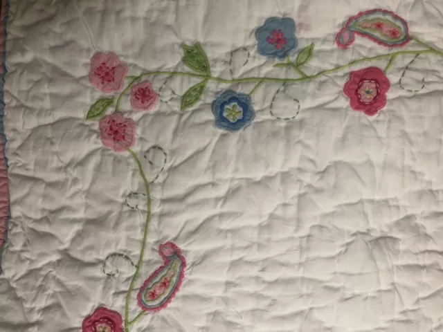 pottery barn crib quilt girls white w floral applicaid reverse to pink pola dot