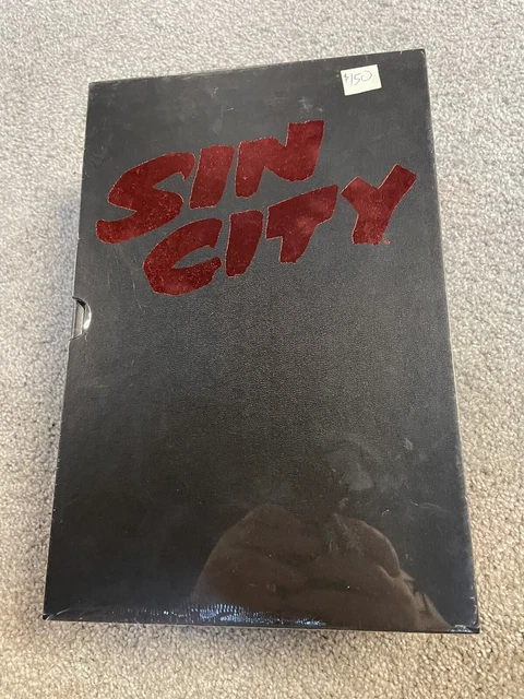 SIN CITY The Frank Miller Library Set 1 (4 Hardcover Books) in Slipcase sealed SIN CITY The Frank Miller Library Set 1 (4 Hardcover Books) in Slipcase sealed