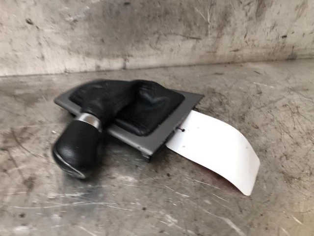 P18767782 Schalthebelknopf FORD Focus III (DYB)