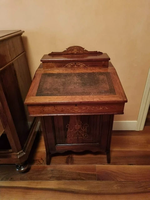 Scrittoio davenport in legno massello intarsiato