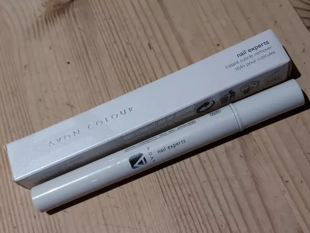 Avon verpackt Avon Farbe Nagel Experten Instant Nagelhaut Entferner Stift
