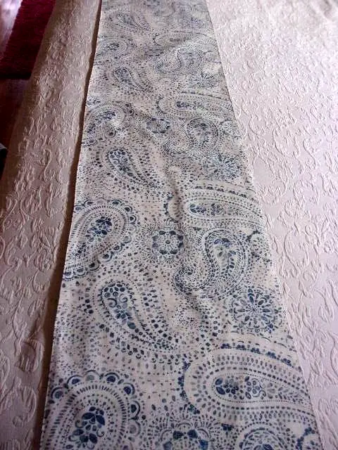 House & Garden Shades of Blue and Light Cream Paisley/Batik Floral Table Runner