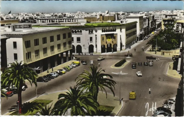 CPA AK Rabat - La Poste et l'Avenue Mohammed V MAROC (1082999)