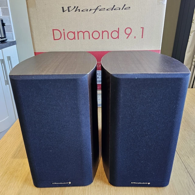 WHARFEDALE DIAMOND 9.1 Stereo Speakers Pair In Walnut Pearl Great