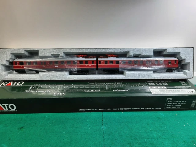 KATO HO 37-1701 locomotive diesel EMD SD45 CP RAIL 5493 EUR