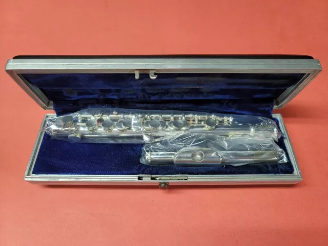 Artley Flute Piccolo Silver - With Hard Velvet Lined Case - Elkhart, Indiana