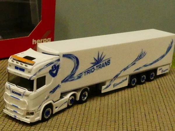 HERPA - Camion avec remorque FERNTRANS HAAS – SCANIA CS 20 HD 4x2 - 1/87 - HE
