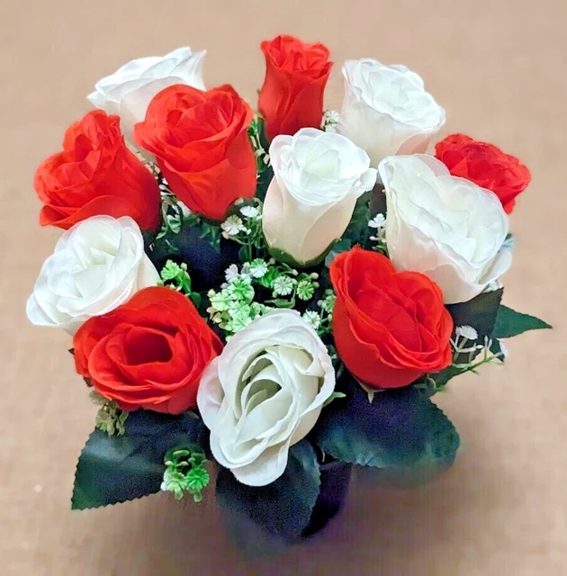 Christmas Red White Roses Grave Crem Cemetery Memorial Pot Flower Memorial Vase
