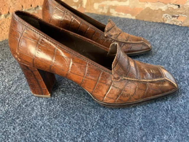 VTG Y2K 2000s Enzo Angiolini Cognac Croc Embossed Leather Heeled Loafers 7.5