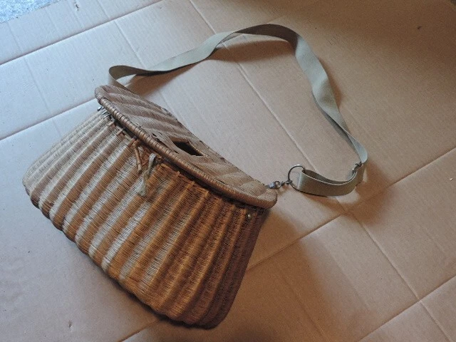 Ancien Panier De Pêche Créel En Osier Vintage - Déco Murale Ou Matériel De Pêche