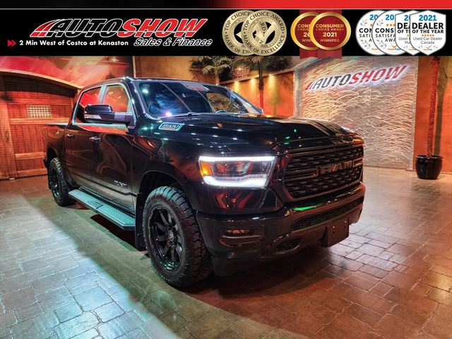 2022 Ram 1500 Sport Blackout Crew! 12-In Screen, Nav, Alpine Ste